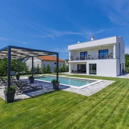Casa de Férias Essea By Interhome *